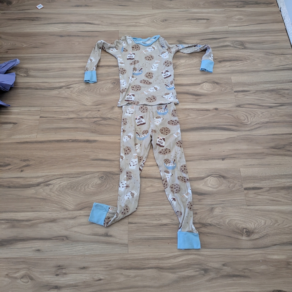 Cute Cookie Print Pajama Set with Blue Accents
